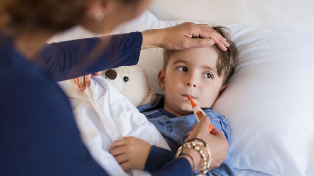 vacunar a niños de gripe en dos hermanas sevilla vacunar a niños de gripe en dos hermanas sevilla