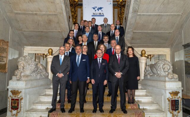 Xavier_Espot_Jefe_de_Gobierno_del_Principado_de_Andorra_preside_un_encuentro_de_Agora_Diplomatica_con_embajadores_europeos.jpg