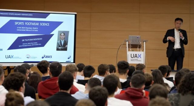el_presidente_de_ASICS_China_Trading_enfatiza_la_importancia_de_la_innovacion_deportiva_en_la_Alfonso_X_el_Sabio.jpg