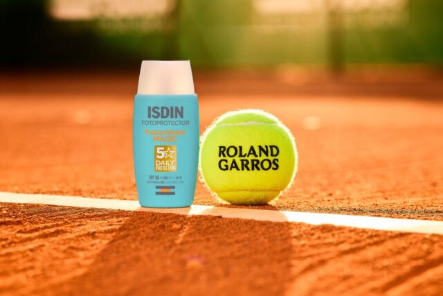 Comienza_la_alianza_entre_ISDIN_y_el_Roland_Garros_para_concienciar_y_prevenir_el_cancer_de_piel.jpg