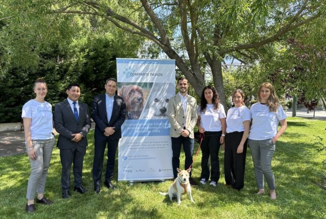 Comparte_paseos_la_iniciativa_pionera_del_sector_funerario_de_Terapia_Asistida_con_Animales.jpg