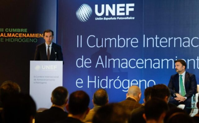 El_sector_fotovoltaico_espanol_pide_acelerar_la_eliminacion_de_las_barreras_en_el_hidrogeno_verde.jpg