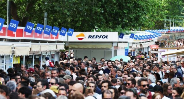 La_83_edicion_de_la_Feria_del_Libro_de_Madrid_recurre_al_combustible_100_por_cien_renovable_como_fuente_de_energia.jpg