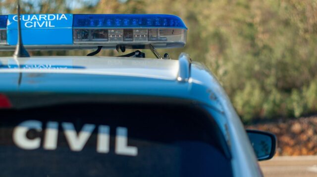 ÚLTIMA HORA | Detenido un menor de Carmona por transacción de estupefacientes