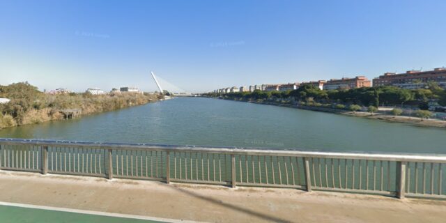 ÚLTIMA HORA | Tragedia en Sevilla: fallece un joven tras caer al Guadalquivir