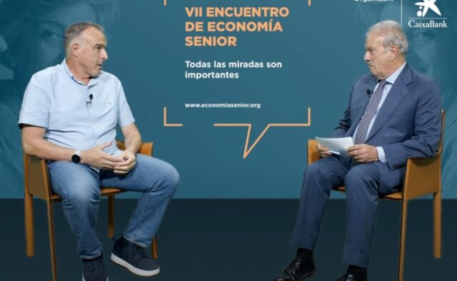 Javier_Yanguas_VII_ENCUENTRO_ECONOMIA_SENIOR.jpg