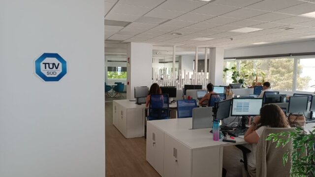 TUV_SUD_LA_UNICA_DE_SU_SECTOR_EN_EL_RANKING_DE_LAS_100_MEJORES_EMPRESAS_PARA_TRABAJAR_DE_ACTUALIDAD_ECONOMICA.jpg