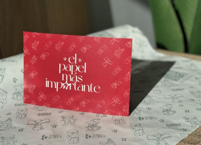 Merlin_Properties_y_Babies_Uganda_lanzan_un_papel_de_regalo_solidario_en_Navidad.jpg