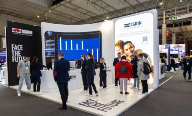 ISDIN_participa_en_el_MWC_para_concienciar_a_traves_de_la_tecnologia_sobre_el_cuidado_de_la_piel.jpg