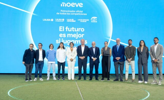 Vicente_Del_Bosque_Es_bueno_que_los_ninos_suenen_con_ser_futbolistas_pero_es_mejor_que_el_futbol_les_ayude_a_ser_mejores_personas.jpg