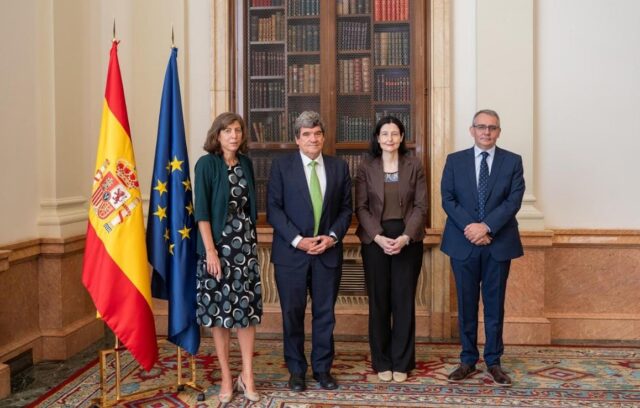 Consejo_General_del_Notariado_y_el_Banco_de_Espana.jpg