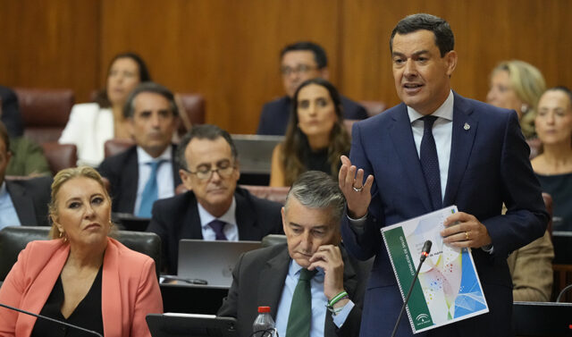 Andalucia_Inaugura_Unidad_de_Refuerzo_Contra_el_Cancer_de_Mama_en_Sevilla_y_Aplica_Inteligencia_Artificial_en_Cribados.jpg