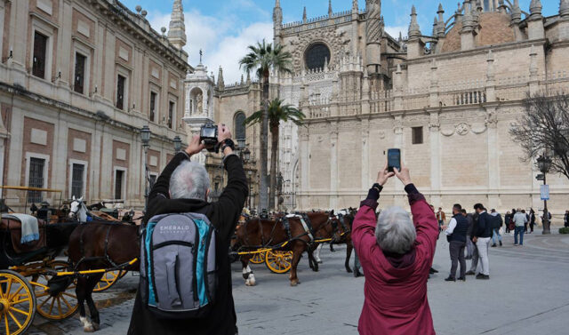 Andalucia_espera_una_ocupacion_hotelera_del_77_durante_el_puente_de_octubre.jpg