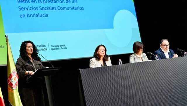 Diputacion_de_Granada_organiza_jornadas_para_abordar_los_desafios_de_los_Servicios_Sociales_Comunitarios_en_Andalucia.jpg