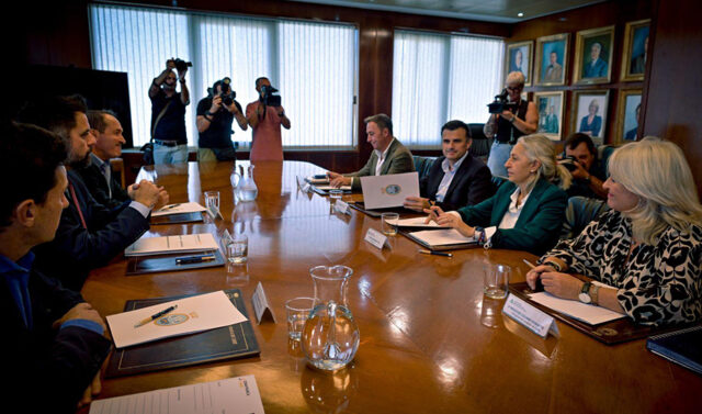 La_Junta_de_Andalucia_avanza_en_la_construccion_de_un_nuevo_hospital_en_Cadiz_tras_aceptar_la_cesion_del_suelo.jpg
