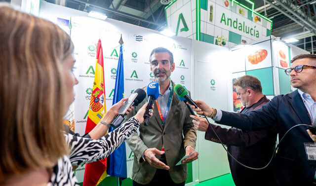 La_Junta_de_Andalucia_destina_130_millones_en_ayudas_para_jovenes_agricultores_y_ganaderos.jpg
