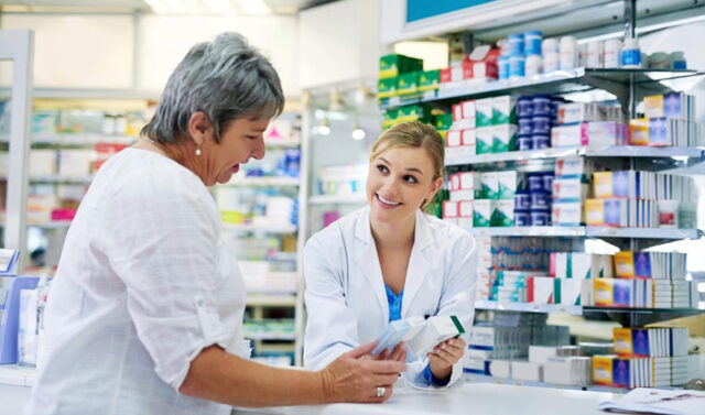 La_Junta_de_Andalucia_publica_la_lista_definitiva_de_solicitudes_para_122_nuevas_farmacias.jpg