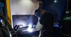 COMEGU lanza un curso de soldadura TIG con alta proyección laboral para jóvenes