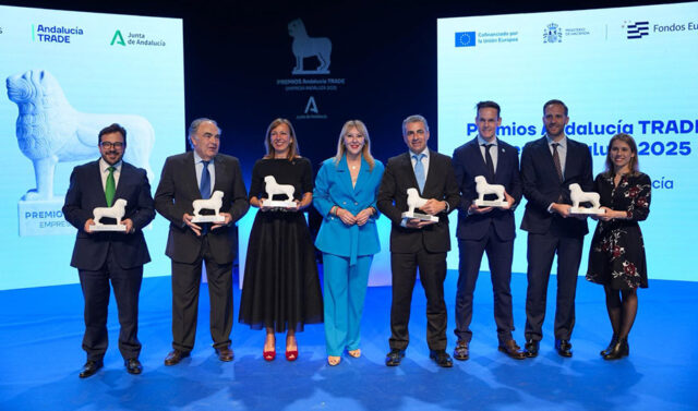 Andalucia_premia_la_innovacion_y_proyeccion_internacional_de_seis_destacadas_empresas.jpg