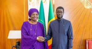 La crisis política en Senegal refuerza el interés por líderes con proyección internacional