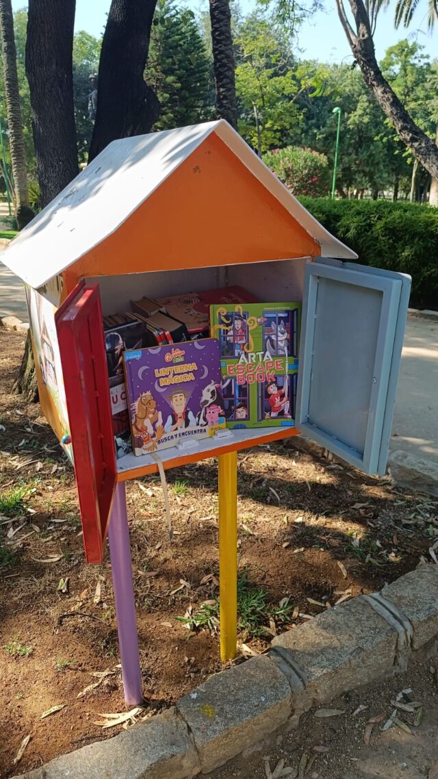 El_servicio_de_extension_bibliotecaria_llevara_la_lectura_a_parques_y_centros_de_salud_en_Dos_Hermanas.jpeg