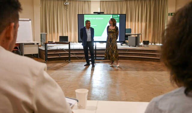 La_Junta_apoya_la_integracion_de_38_funcionarios_con_discapacidad_en_la_Administracion_andaluza.jpg