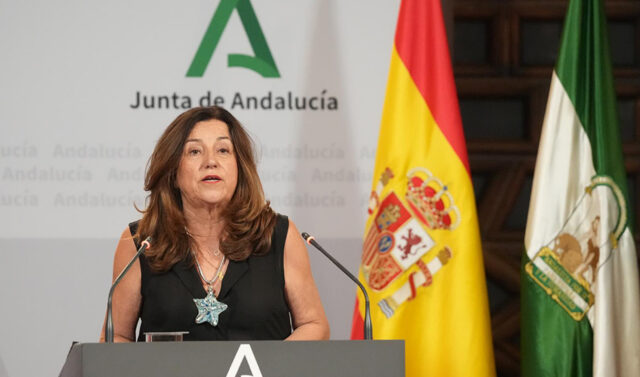La_Junta_de_Andalucia_amplia_la_atencion_educativa_para_1.043_centros_en_situacion_de_vulnerabilidad.jpg