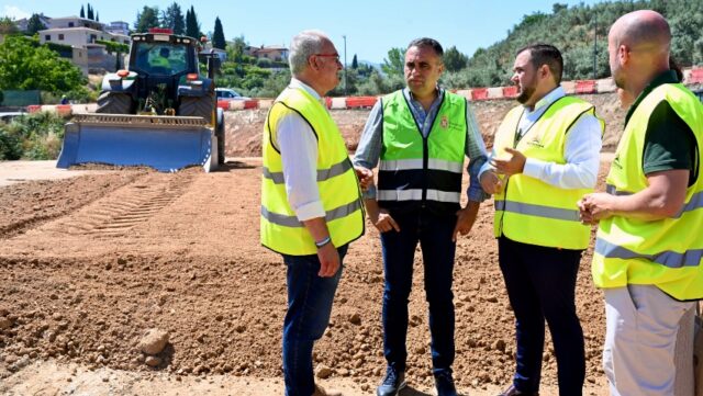 Mas_de_527.000_euros_para_mejorar_la_movilidad_en_la_GR-3209_de_Gojar_con_una_nueva_glorieta.jpg