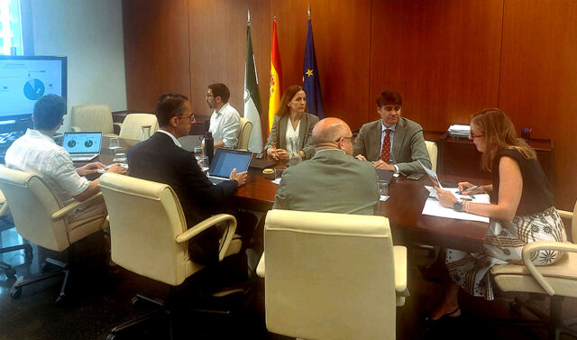 Nuevos_proyectos_de_la_Junta_de_Andalucia_impulsan_ciudades_inteligentes_en_Granada_Jaen_y_Sevilla.jpg