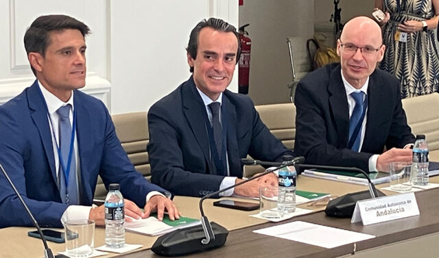 Andalucia_exige_al_Ministerio_una_mayor_inversion_y_celeridad_en_infraestructuras_de_tren_y_carreteras.jpg