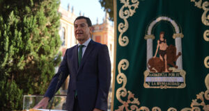 Juanma Moreno asume la presidencia de la Junta de Andalucía y reafirma su compromiso con la estabilidad