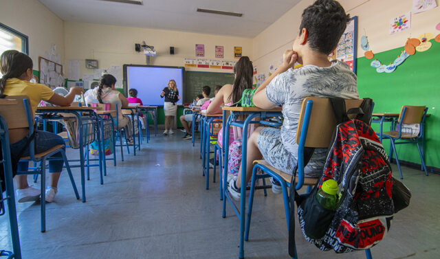 La_Junta_de_Andalucia_aumenta_en_150_las_plazas_de_Personal_Tecnico_de_Integracion_Social_para_el_nuevo_curso_escolar.jpg