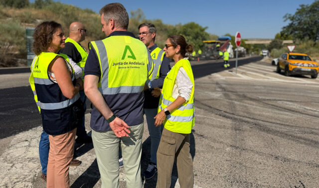 La_Junta_de_Andalucia_impulsa_la_renovacion_de_la_carretera_A-320_en_Jimena.jpg