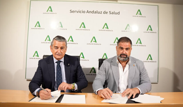 La_Junta_de_Andalucia_y_el_Ayuntamiento_de_Cartaya_firman_un_protocolo_para_el_nuevo_centro_de_salud_del_municipio.jpg