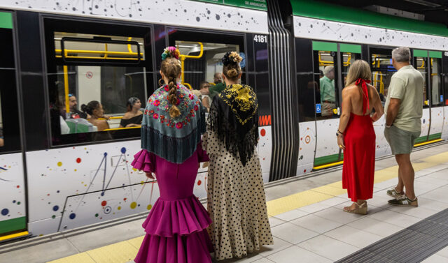 El_Metro_de_Malaga_Extiende_sus_Horarios_y_Refuerza_la_Seguridad_Durante_la_Feria.jpg