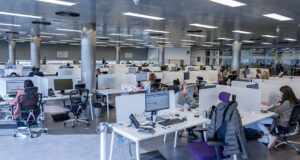 El servicio Salud Responde gestiona más de 3,3 millones de llamadas en el primer semestre del 2026