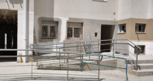 La Junta culmina la rehabilitación de 106 viviendas de alquiler en la calle Alegría de Cádiz