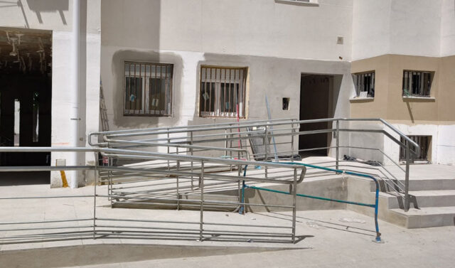 La_Junta_culmina_la_rehabilitacion_de_106_viviendas_de_alquiler_en_la_calle_Alegria_de_Cadiz.jpg