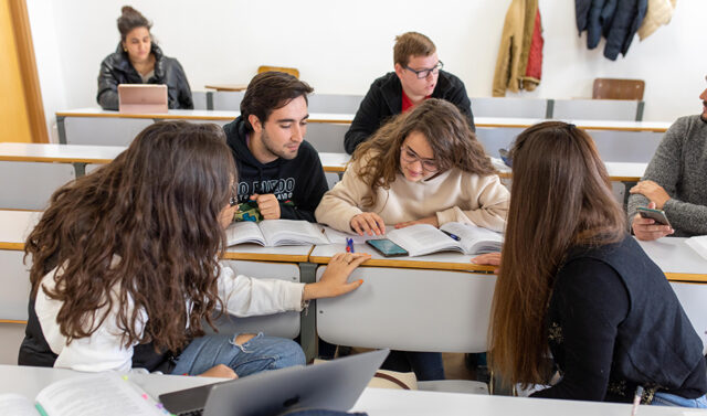 Las_universidades_de_Andalucia_ofreceran_52_nuevas_titulaciones_en_el_curso_2026-2027.jpg