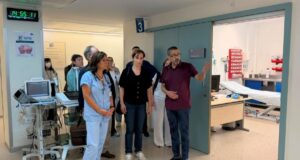 El Ministerio de Sanidad recurre a Quirónsalud en Ceuta mientras Mónica García cuestiona su papel en Madrid