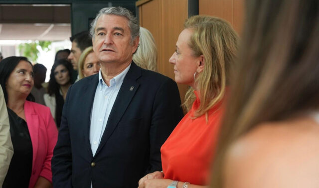 Andalucia_inicia_la_creacion_de_una_Red_para_la_Prevencion_del_Suicidio_y_un_sistema_de_vigilancia.jpg