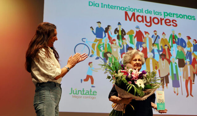 La_Junta_de_Andalucia_Celebra_el_Legado_de_los_Mayores_en_el_Dia_Internacional_de_las_Personas_Mayores.jpg