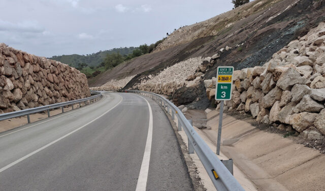 La_Junta_de_Andalucia_destina_tres_millones_a_la_reconstruccion_de_un_puente_crucial_en_Alcala_del_Valle.jpg