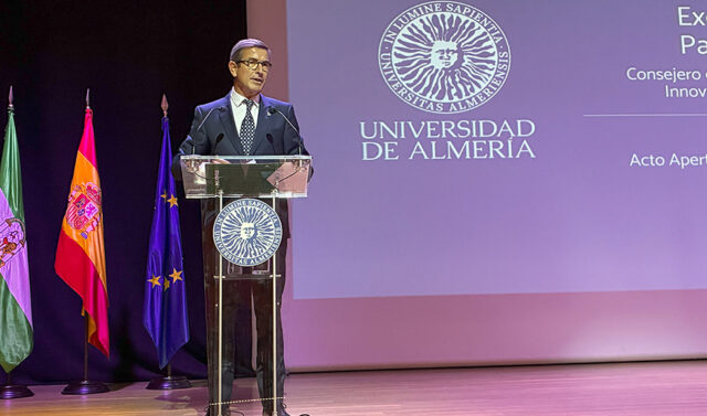 La_Junta_refuerza_la_financiacion_universitaria_vinculandola_a_resultados_en_el_inicio_del_curso_2026-2027.jpg