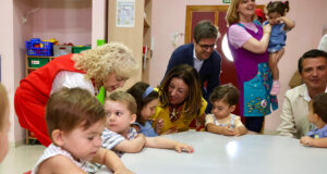 Más de 92.400 niños de tres años en Andalucía comienzan el curso escolar con educación gratuita para menores de uno y dos años