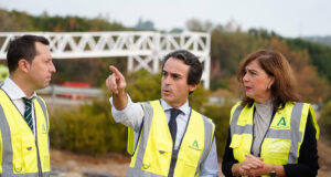 Cortes de tráfico en Palma del Río por la instalación de una nueva pasarela peatonal