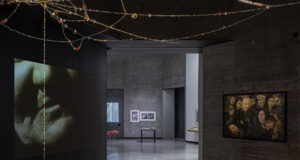 El C3A inaugura la exposición ‘La picadura de la tarántula’, un diálogo entre cultura popular y arte contemporáneo