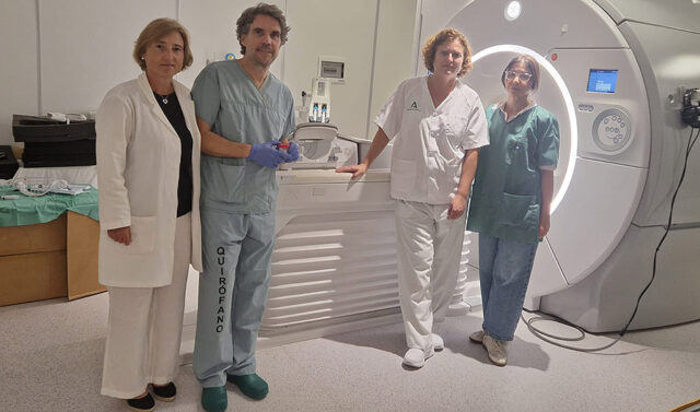 El_Hospital_Costa_del_Sol_incorpora_la_biopsia_de_mama_guiada_por_resonancia_para_el_diagnostico_de_cancer.jpg