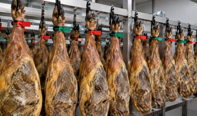 La_Junta_de_Andalucia_Intensifica_el_Control_de_Calidad_de_los_Productos_Ibericos.jpg